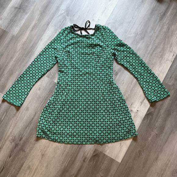 CIDER Round Neck Retro Geometric Tie Back Mini Dress - Picture 2 of 9